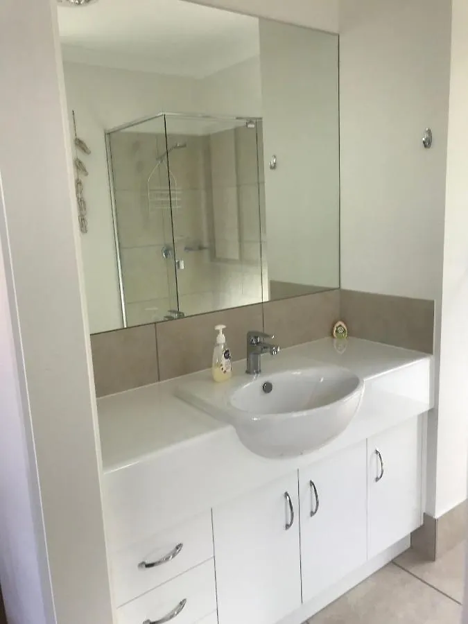15 Esprit Drive Rainbow Shores Рэйнбоу-Бич Австралия
